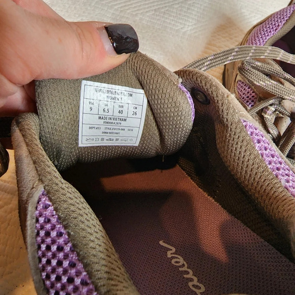 Eddie Bauer Seneca Peak MidLite Hiking Trail Shoes - Picture 16 of 16